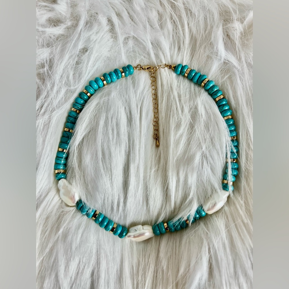 Barlow & Browning Turquoise and‎ Pearl Necklace with Gold Tone